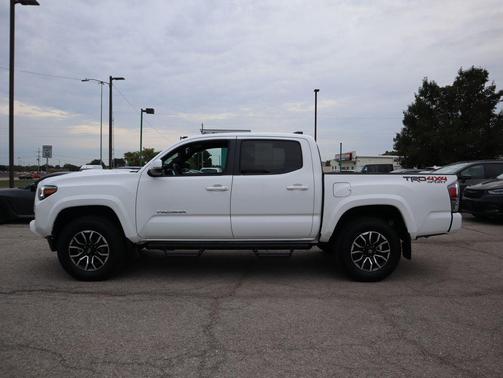 2023 Toyota Tacoma TRD Sport