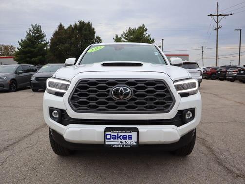 2023 Toyota Tacoma TRD Sport