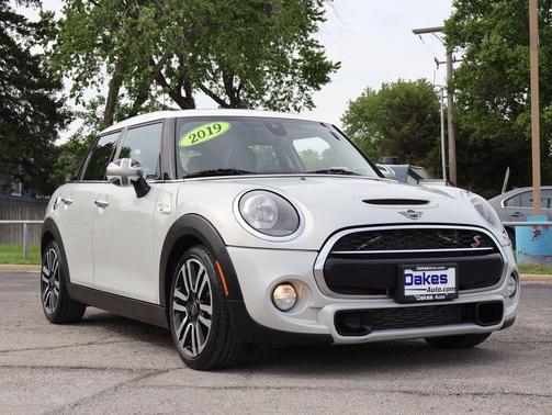 White Silver Metallic 2019 MINI Hardtop Cooper S