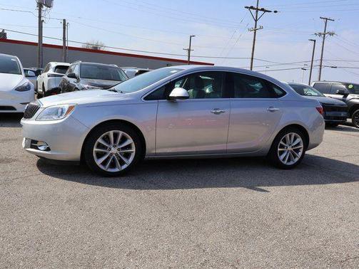 Quicksilver Metallic 2012 Buick Verano Convenience