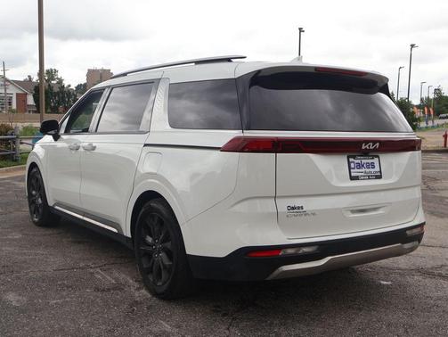 Snow White Pearl 2024 Kia Carnival SX Prestige
