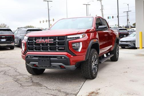 2023 GMC Canyon AT4