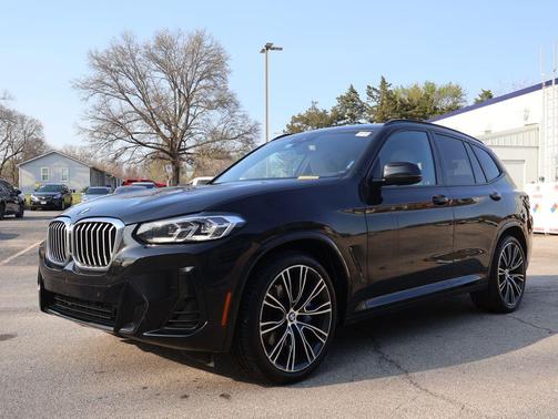 Black Sapphire Metallic 2022 BMW X3 sDrive30i