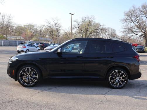 Black Sapphire Metallic 2022 BMW X3 sDrive30i