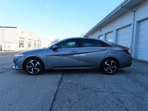 2023 Hyundai ELANTRA HEV Limited