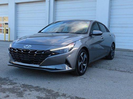 2023 Hyundai ELANTRA HEV Limited
