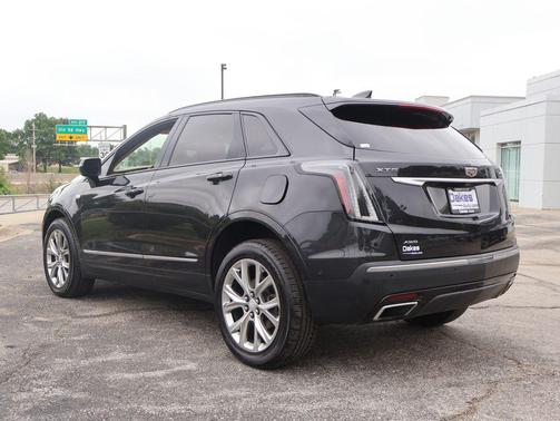 Manhattan Noir Metallic 2020 Cadillac XT5 Sport