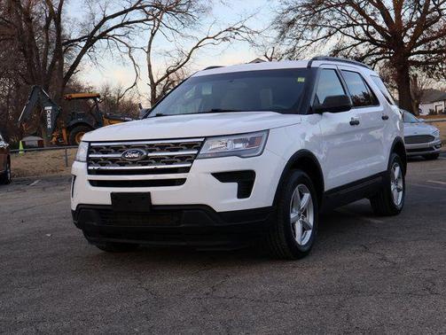 2018 Ford Explorer Base