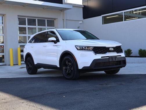 2021 Kia Sorento LX