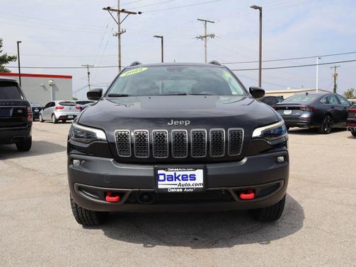 2022 Jeep Cherokee Trailhawk