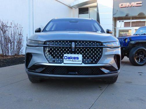 2024 Lincoln Nautilus Reserve