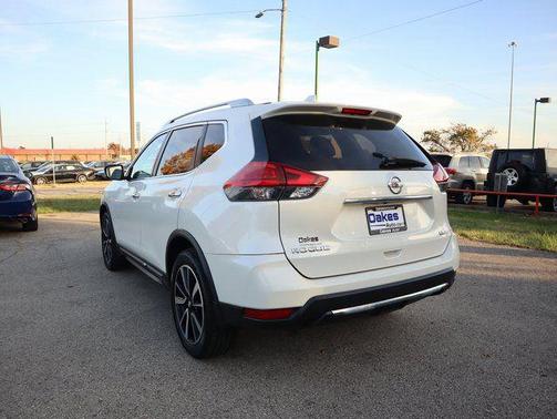 2017 Nissan Rogue SL