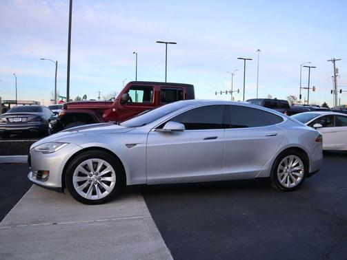 2014 Tesla Model S Base