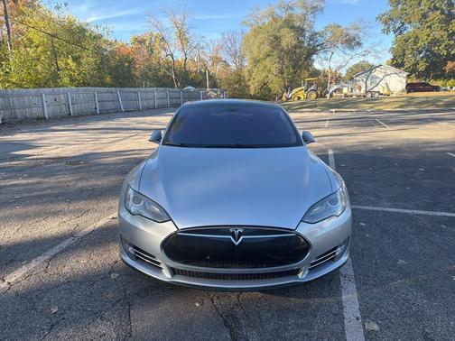 2014 Tesla Model S Base