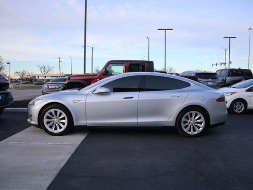 2014 Tesla Model S Base