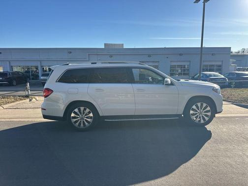 2018 Mercedes-Benz GLS 450 4MATIC