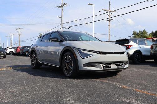 2025 Kia EV6 Light Long Range