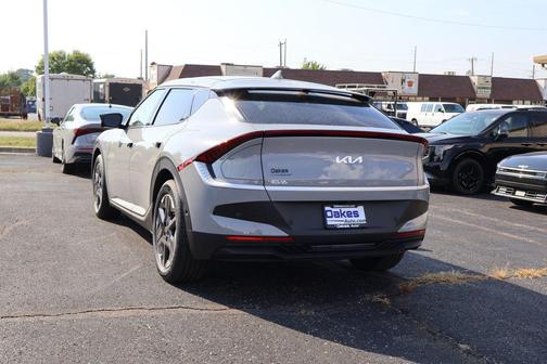 2025 Kia EV6 Light Long Range