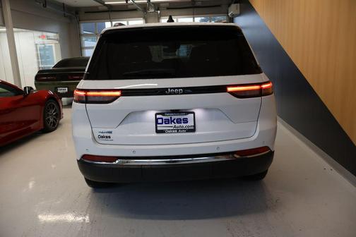 2022 Jeep Grand Cherokee 4xe Base