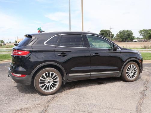 BLACK VELVET 2017 Lincoln MKC Reserve