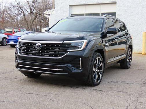 2025 Volkswagen Atlas 2.0T SEL Premium R-Line 4MOTION