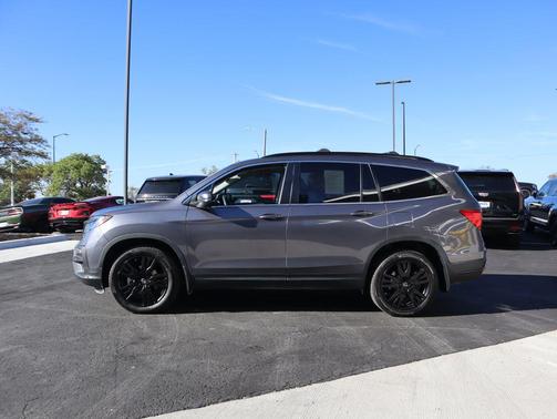 2022 Honda Pilot AWD Special Edition
