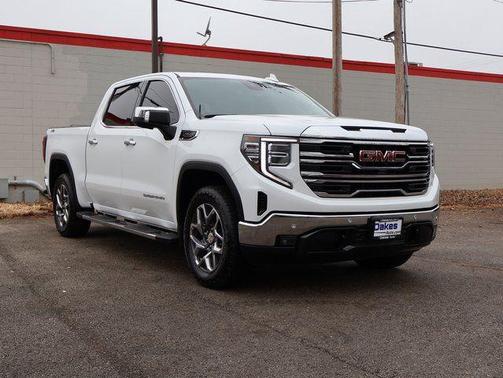 2024 GMC Sierra 1500 SLT