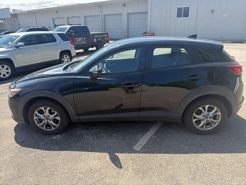 Jet Black Mica 2017 Mazda CX-3 Touring