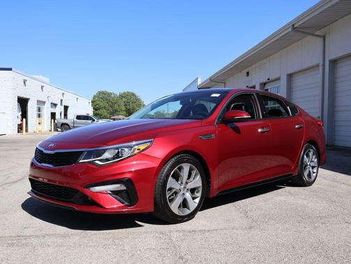 Passion Red 2019 Kia Optima S