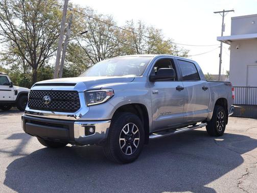 2020 Toyota Tundra SR5