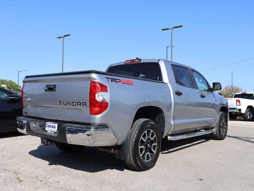 2020 Toyota Tundra SR5