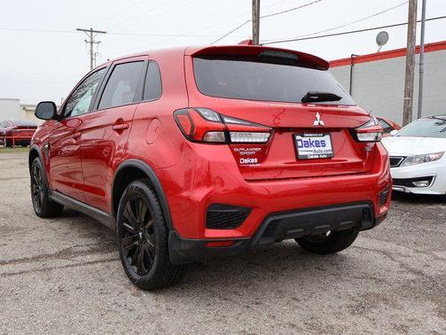 2024 Mitsubishi Outlander Sport 2.0 LE