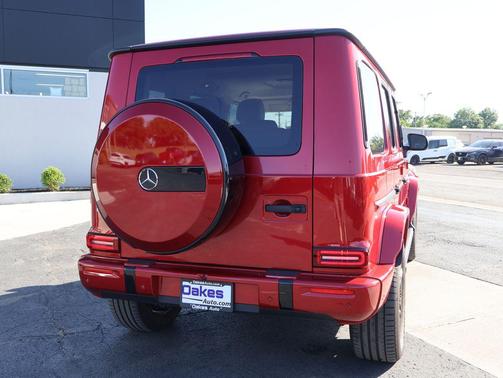 MANUFAKTUR Cardinal Red Metallic 2025 Mercedes-Benz G-Class G 580