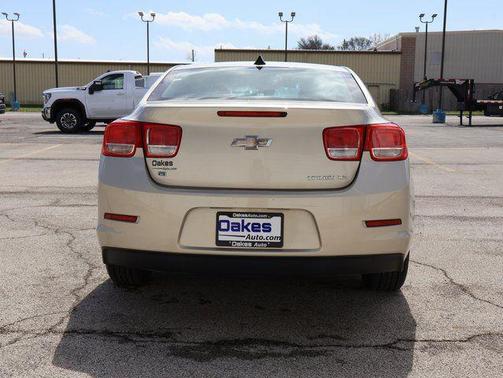 Champagne Silver Metallic 2014 Chevrolet Malibu 1LS