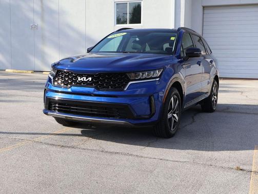 2022 Kia Sorento S