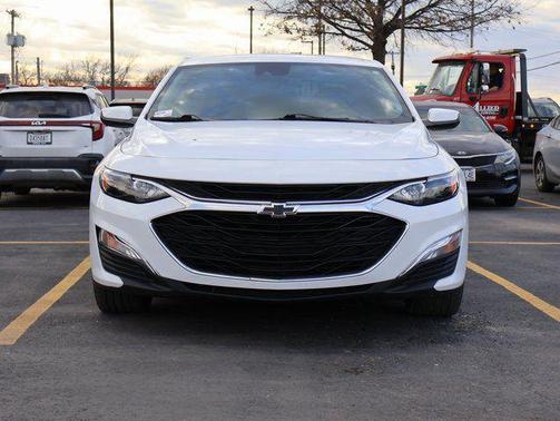 2024 Chevrolet Malibu FWD RS