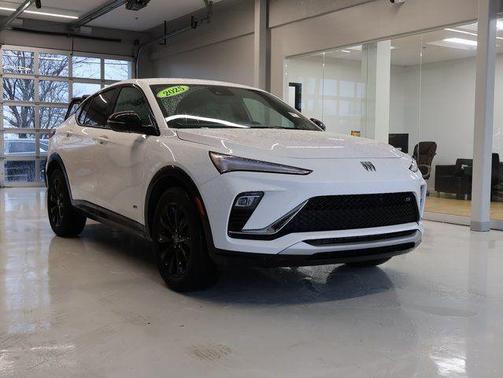 2025 Buick Envista Sport Touring FWD