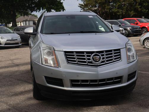 Radiant Silver Metallic 2014 Cadillac SRX Luxury Collection
