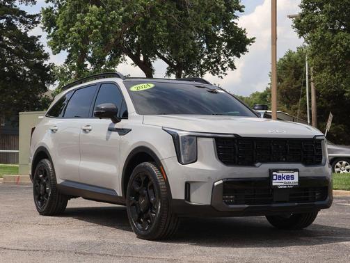 Wolf Gray 2024 Kia Sorento SX