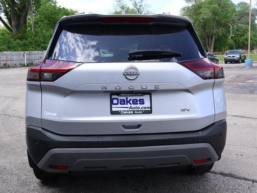 Brilliant Silver Metallic 2023 Nissan Rogue SV