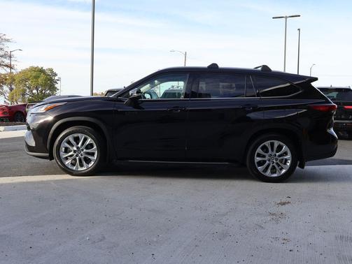 2021 Toyota Highlander Hybrid Limited