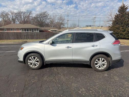 2015 Nissan Rogue SV