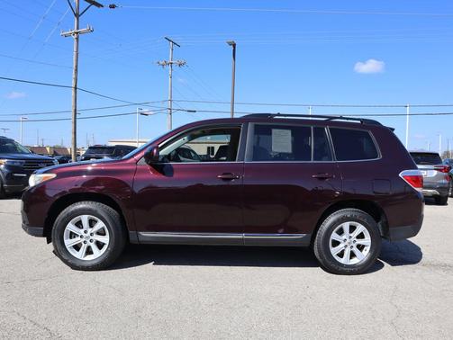 2013 Toyota Highlander SE