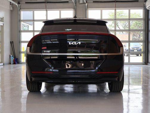 2025 Kia EV6 Wind