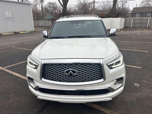 2023 INFINITI QX80 SENSORY AWD