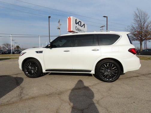2023 INFINITI QX80 SENSORY AWD
