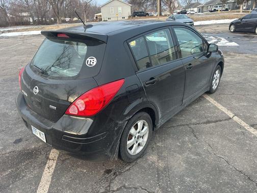 2012 Nissan Versa 1.8 S