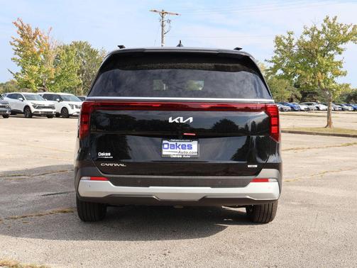 2026 Kia Carnival Hybrid EX