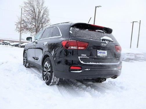 2020 Kia Sorento S