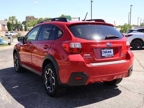 Pure Red 2016 Subaru Crosstrek 2.0i Premium